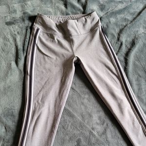 Womens XS Gray Stripe Leggings
